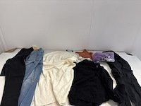 Partij kleding - afbeelding 11 van  11