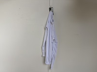 Partij kleding - afbeelding 9 van  18