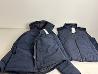 Partij kleding - afbeelding 6 van  6