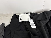 Partij kleding - afbeelding 3 van  6