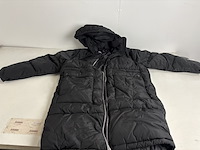 Partij kleding - afbeelding 6 van  6