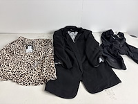 Partij kleding - afbeelding 5 van  6