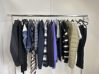 Partij kleding - afbeelding 3 van  3