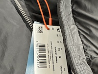 Partij kleding - afbeelding 7 van  10