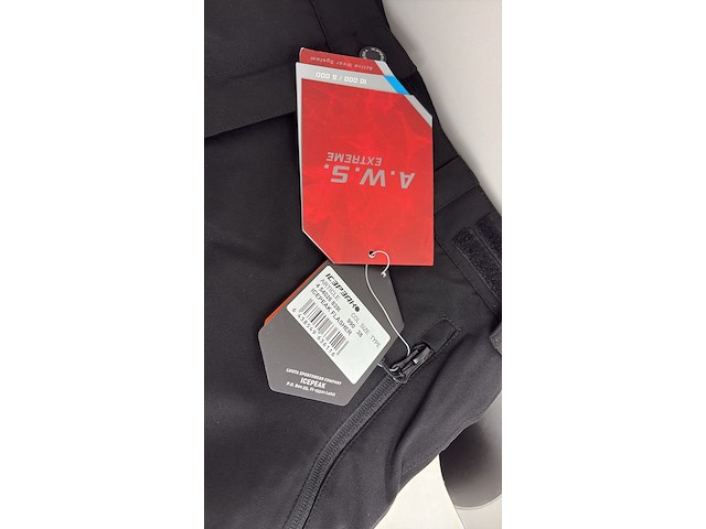 Partij kleding - afbeelding 8 van  8