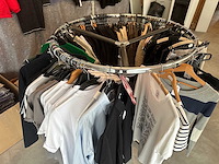 Partij kleding - afbeelding 8 van  8