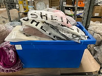 Partij kleding - afbeelding 4 van  7