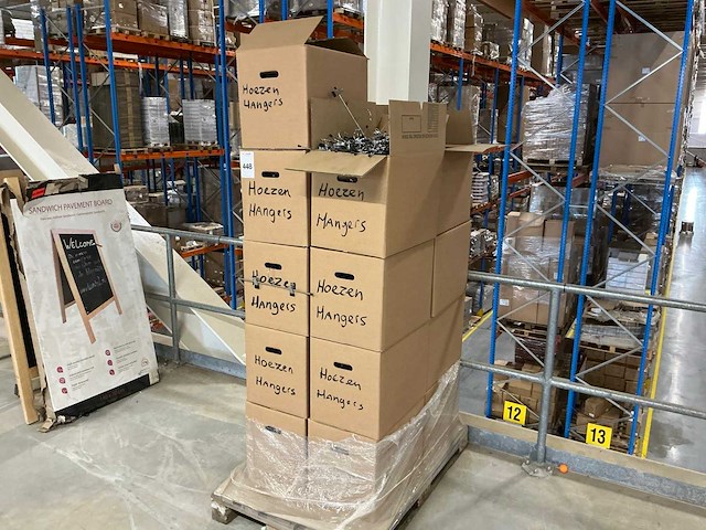 Partij kledinghangers - afbeelding 1 van  3