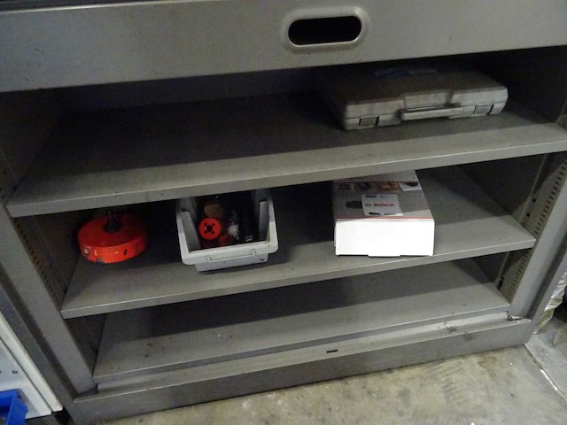 Partij kleinwaar en bevestingsmateriaal met kasten - afbeelding 17 van  20