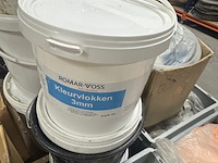 Partij kleurvlokken o.a. romar voss en aducon - afbeelding 3 van  5