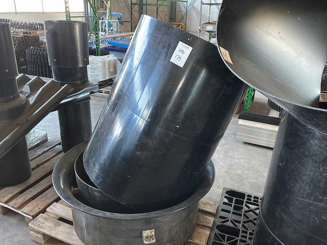 Partij kleventa / facom ventilatie-/en dakmateriaal - afbeelding 2 van  13