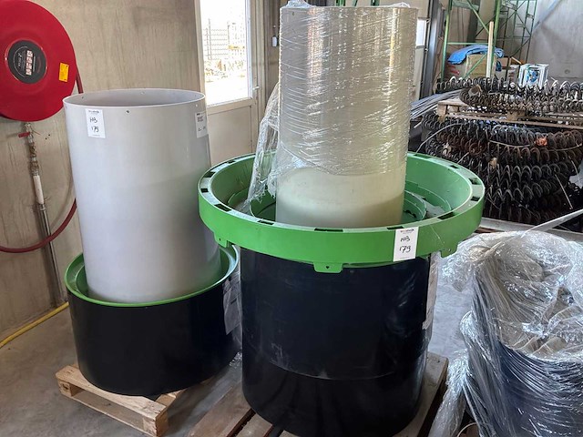 Partij kleventa / facom ventilatie-/en dakmateriaal - afbeelding 5 van  13