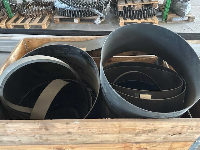 Partij kleventa / facom ventilatie-/en dakmateriaal - afbeelding 8 van  13