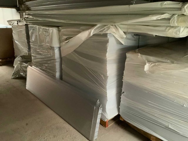 Partij klik polycarbonaat kanaalplaten - afbeelding 5 van  8