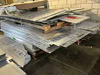 Partij klik polycarbonaat kanaalplaten - afbeelding 11 van  11