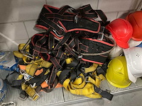 Partij klimbeveiliging en helmen - afbeelding 3 van  4