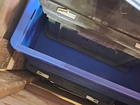 Partij koffers en kisten - afbeelding 7 van  9