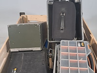 Partij koffers en transportkisten - afbeelding 2 van  9