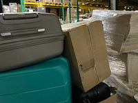 Partij koffers - afbeelding 13 van  14