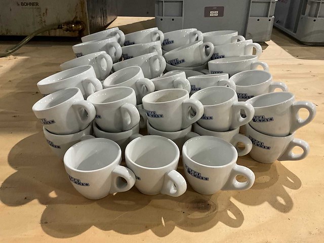 Partij koffiekoppen - afbeelding 1 van  3