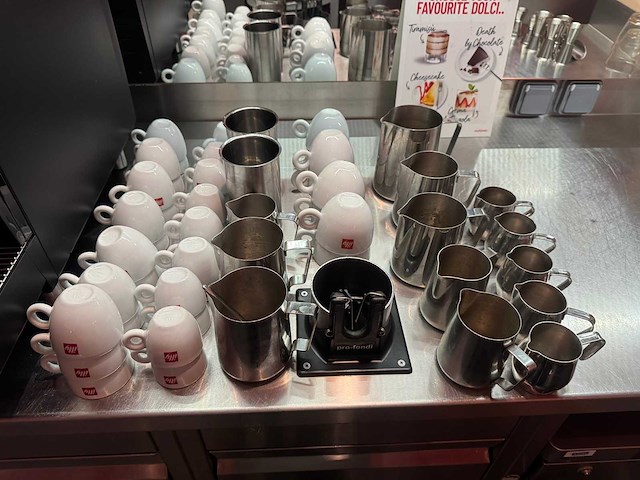 Partij koffieservies - afbeelding 2 van  4