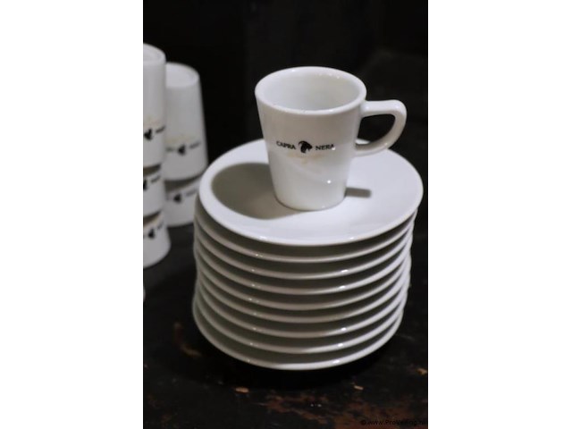 Partij kop en schotels met opdruk "capra nera" - afbeelding 3 van  5