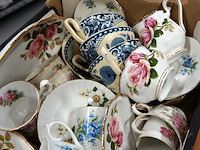 Partij kop en schotels w.o. royal albert - afbeelding 2 van  5