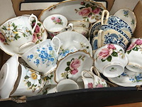 Partij kop en schotels w.o. royal albert - afbeelding 4 van  5