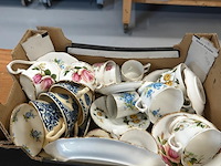 Partij kop en schotels w.o. royal albert - afbeelding 5 van  5
