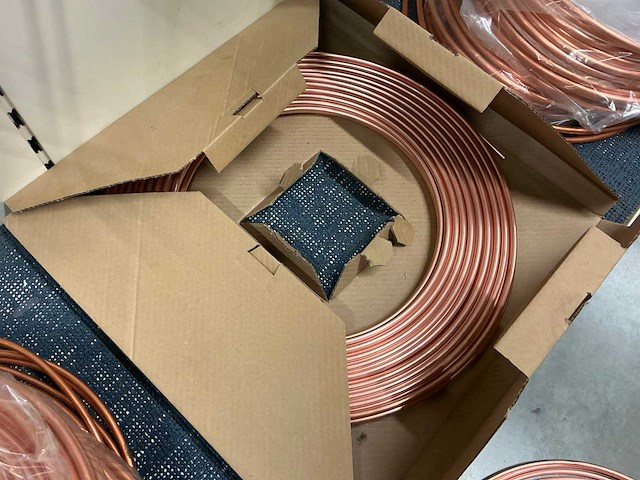 Partij koperen leidingen - afbeelding 7 van  7