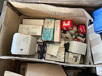 Partij koppeling en kranen - afbeelding 3 van  15