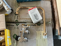 Partij koppeling en kranen - afbeelding 14 van  15