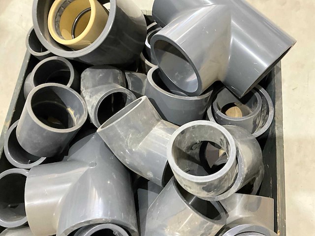 Partij koppelingen, bochten en afsluiter - afbeelding 4 van  5