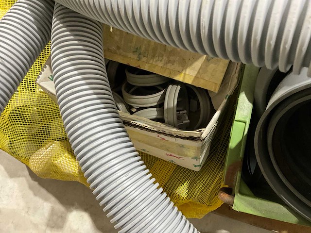 Partij koppelingen en bochten - afbeelding 7 van  7