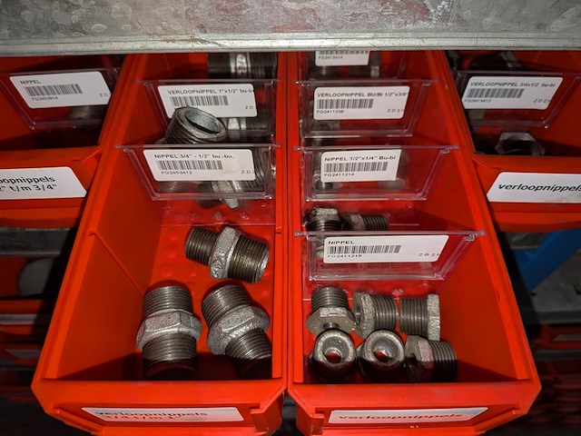 Partij koppelingen en nippels - afbeelding 26 van  62