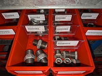 Partij koppelingen en nippels - afbeelding 26 van  62