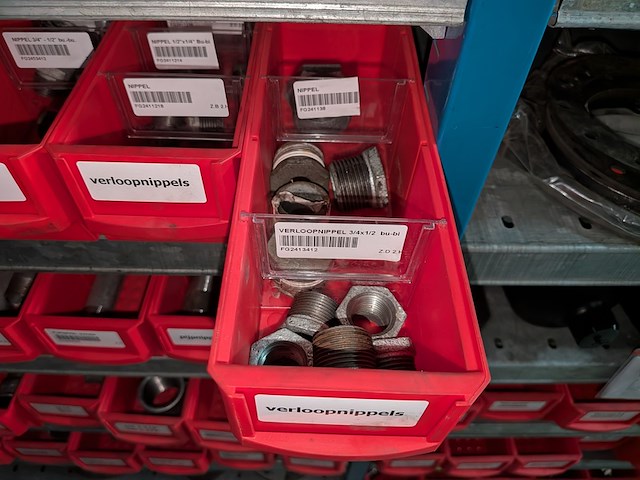 Partij koppelingen en nippels - afbeelding 28 van  62