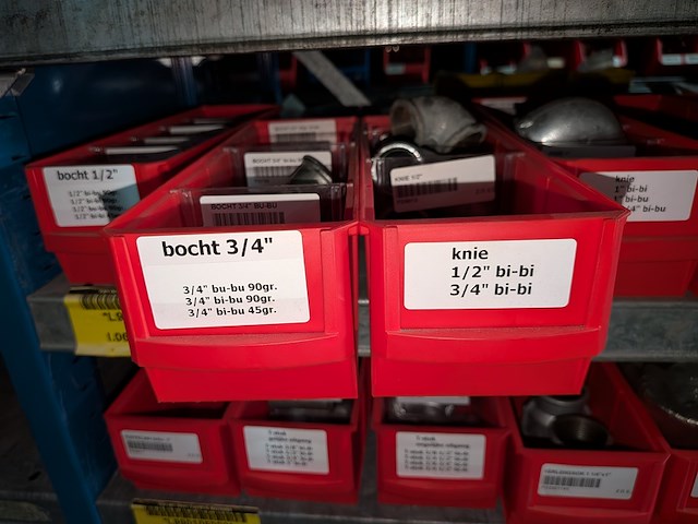 Partij koppelingen en nippels - afbeelding 42 van  62