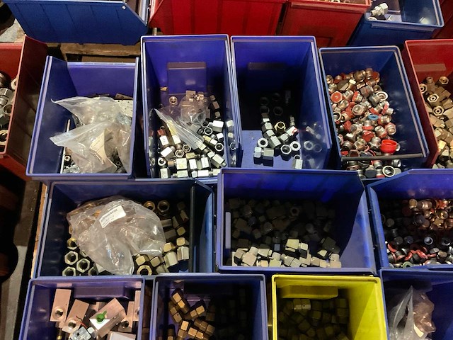 Partij koppelingen - afbeelding 5 van  5