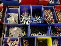 Partij koppelingen - afbeelding 5 van  5