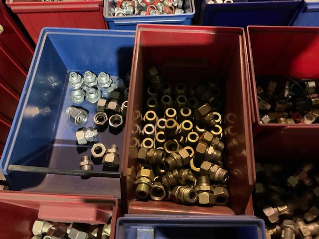 Partij koppelingen - afbeelding 7 van  9