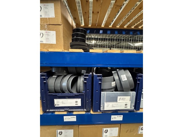 Partij koppelstukken en beugels, aerfoam en ubifit, grijs - afbeelding 2 van  14