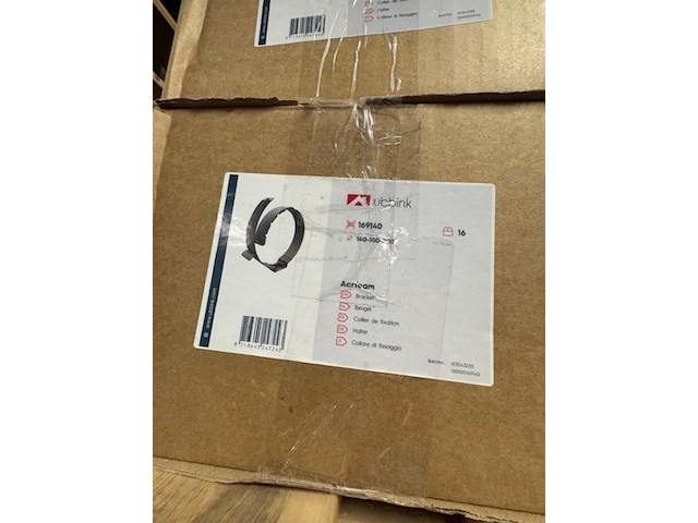 Partij koppelstukken en beugels, aerfoam en ubifit, grijs - afbeelding 4 van  14