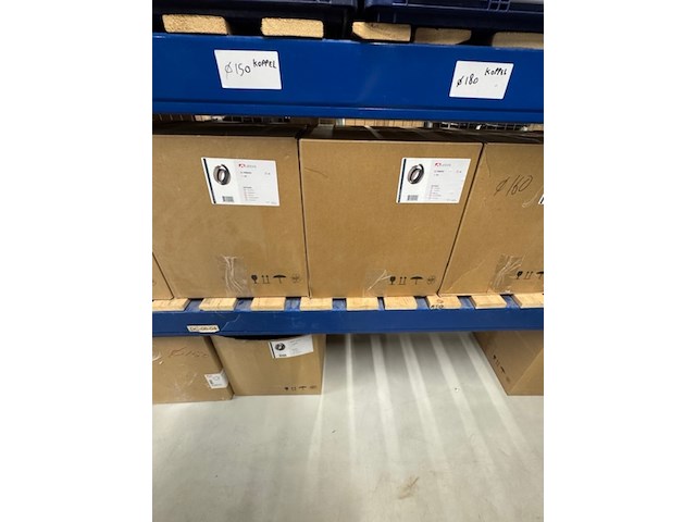 Partij koppelstukken en beugels, aerfoam en ubifit, grijs - afbeelding 8 van  14