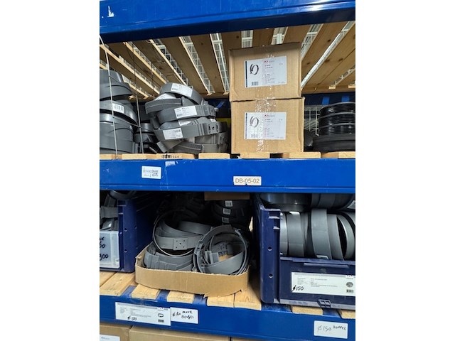 Partij koppelstukken en beugels, aerfoam en ubifit, grijs - afbeelding 14 van  14