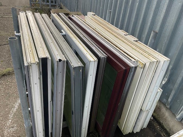 Partij kozijnen - afbeelding 4 van  5