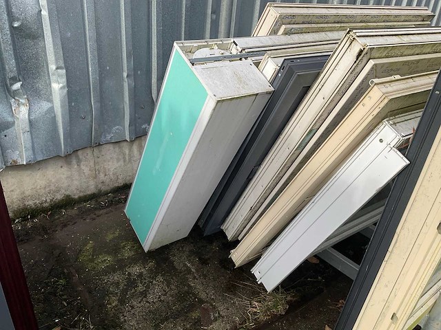 Partij kozijnen - afbeelding 7 van  7