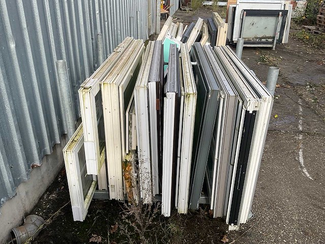 Partij kozijnen - afbeelding 5 van  5