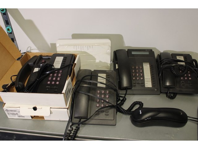 Partij kpn telefoon apparatuur - afbeelding 1 van  11