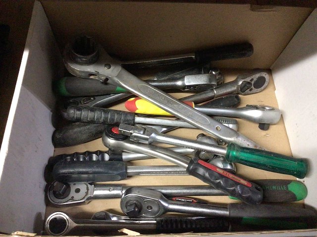 Partij (kracht)doppen en ratels - afbeelding 3 van  3